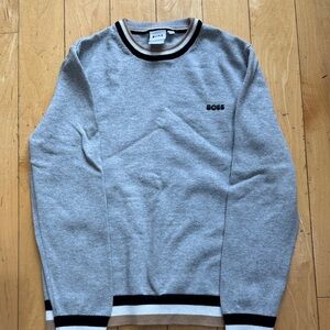 BOSS Light Gray Crewneck Sweater size 12